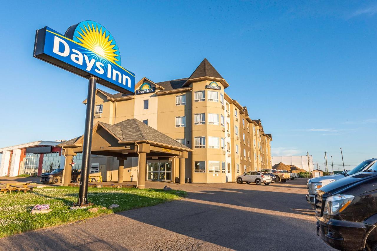 Days Inn By Wyndham Bonnyville Buitenkant foto